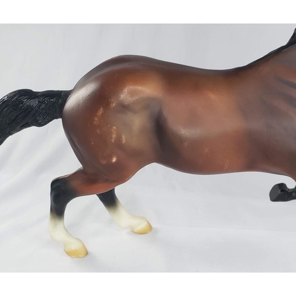 Breyer Classic Roping Horse Bay Wahoo King #6002 - Picture 6 of 10